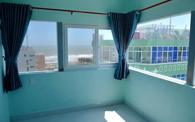 Seven Sea Hotel