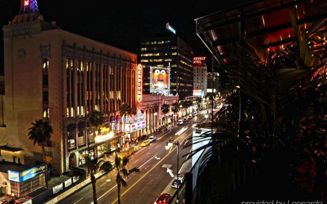 Loews Hollywood Hotel вид на фасад