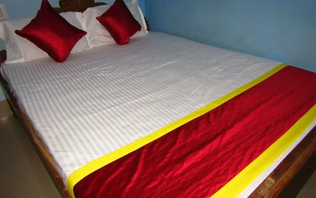 Goroomgo Star Lodge Puri