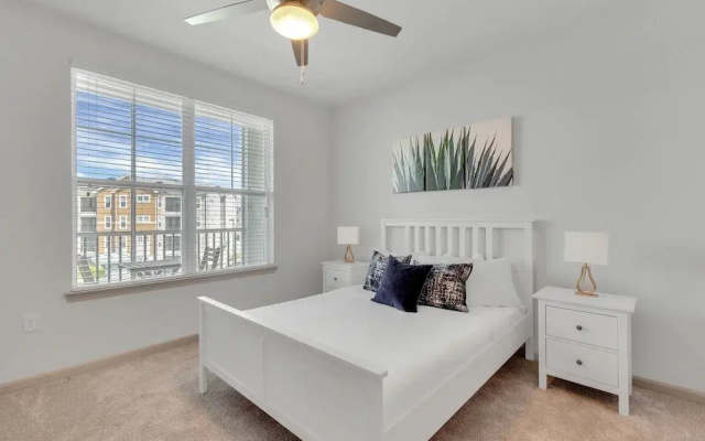 Axis West Apartments