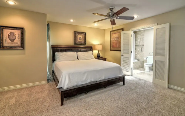 Palm - 4 Bedroom Home - Scottsdale