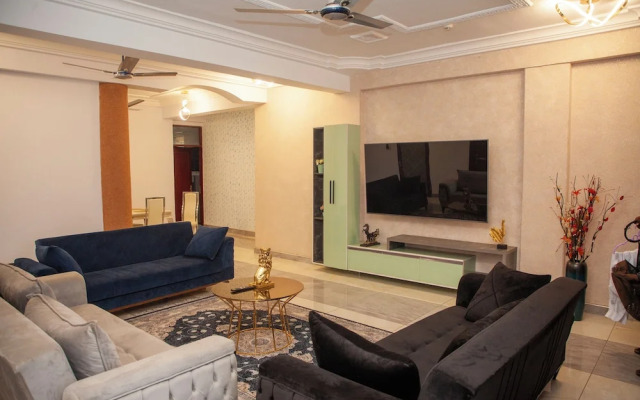 Mercy Royal Heights