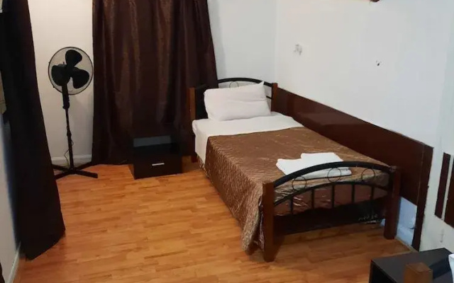 Hotel Feron