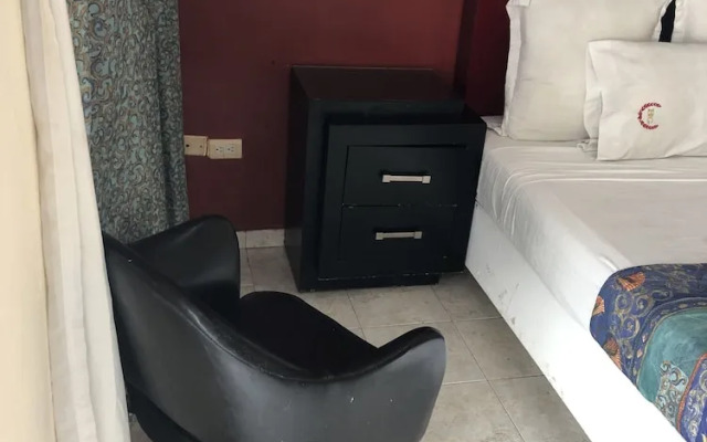 Hotel Confort Plaza & Suite
