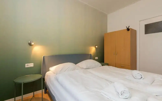 4-person Stay at Rustenpolder