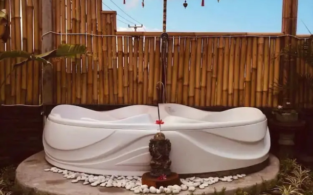 Pink Turtle Guest House
