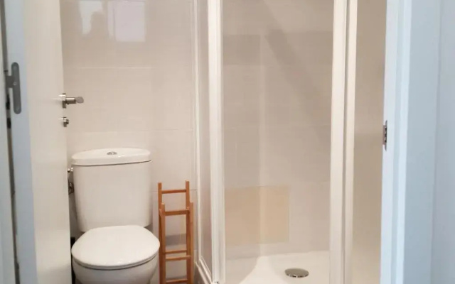 1 Casual Apartments