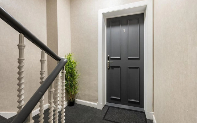 City Centre Apartment Sleeps 2 With Wifi