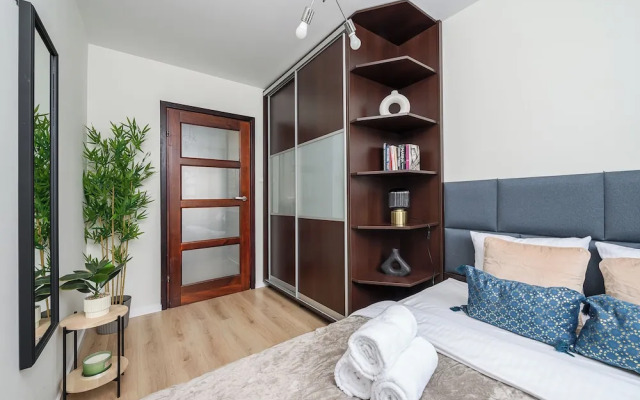 Lumina 3-rooms apartment with parking