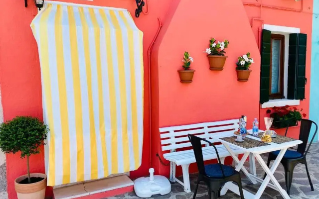 Bruna Holidays House
