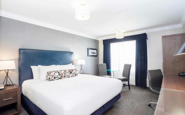 Sandman Signature Prince George Hotel