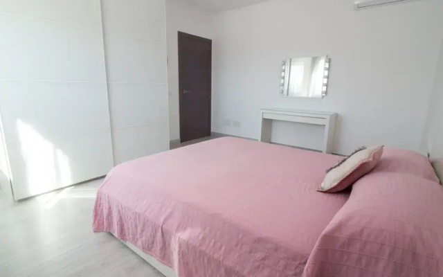 VILLA M&j