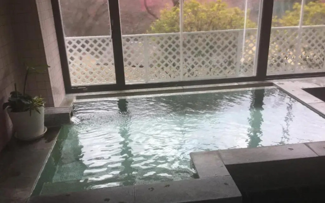 Utsunomiya Inter Resort Hotel & Golf Tsuru Country Club