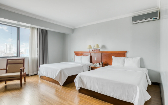 Kingdom Hotel