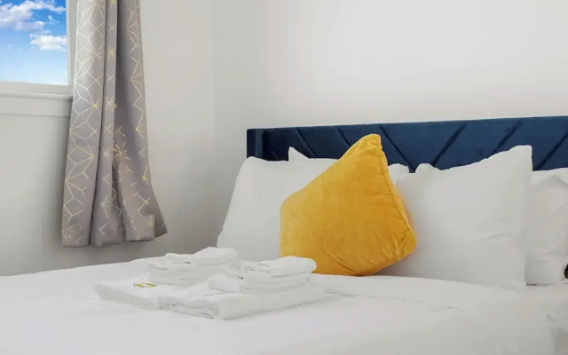 Cozy 2-Bedroom Retreat in Pacifica