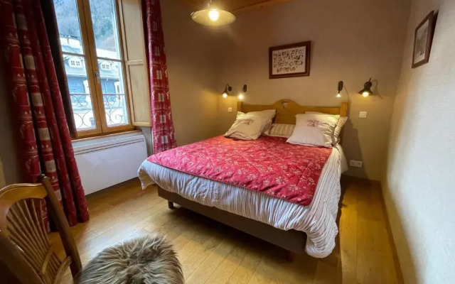 Appartement 110m2, lits faits linge fourni, plein centre, WIFI