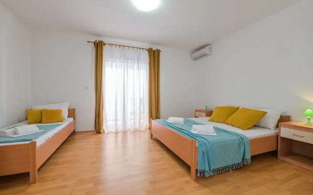 Apartments Ena
