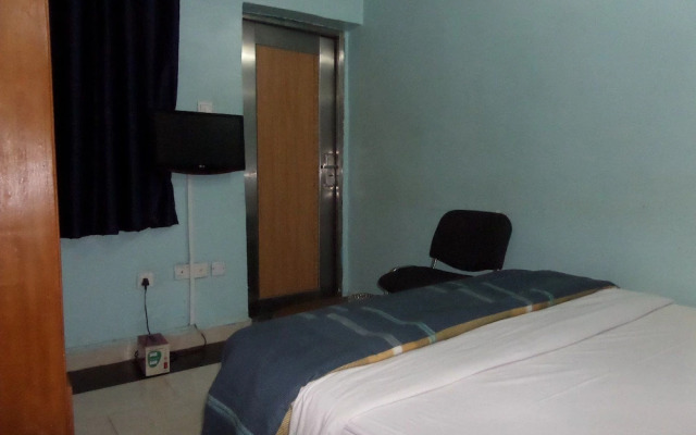 The Baywaters Suites