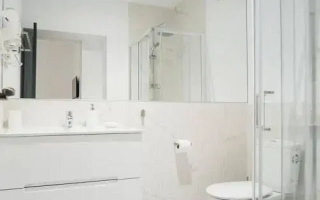 Homeabout Cibeles Apartment Ii