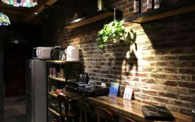 Yue Coffee Inn