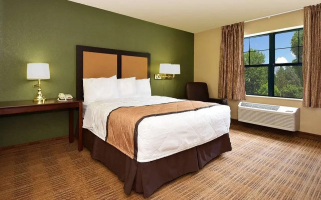 Extended Stay America Suites Santa Rosa North
