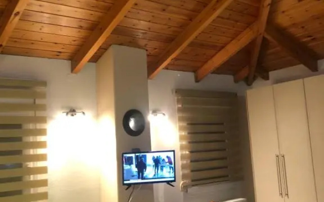 Όμορφη σοφίτα 5λεπτά από το κέντρο της πόλης