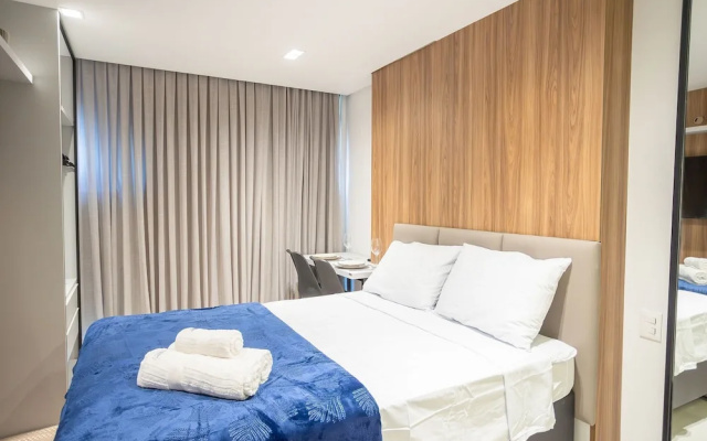 Breeze Residence #410 Beachfront by Carpediem