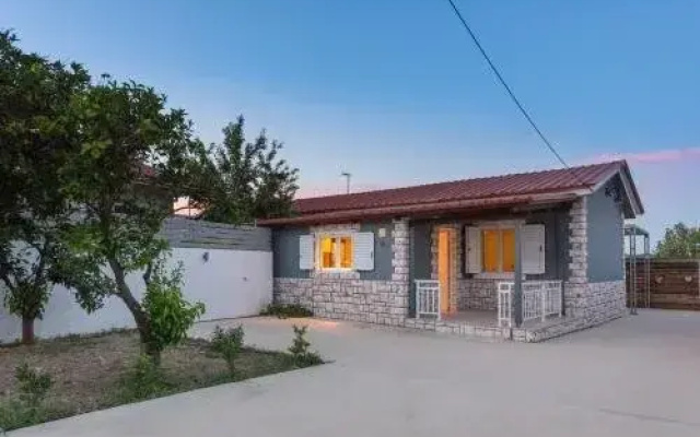 Tassos&Marios Amygdalia