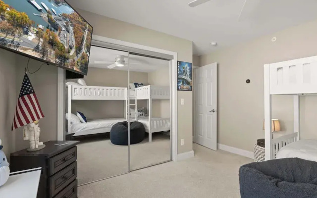 Lakeside Haven - Condo for 8