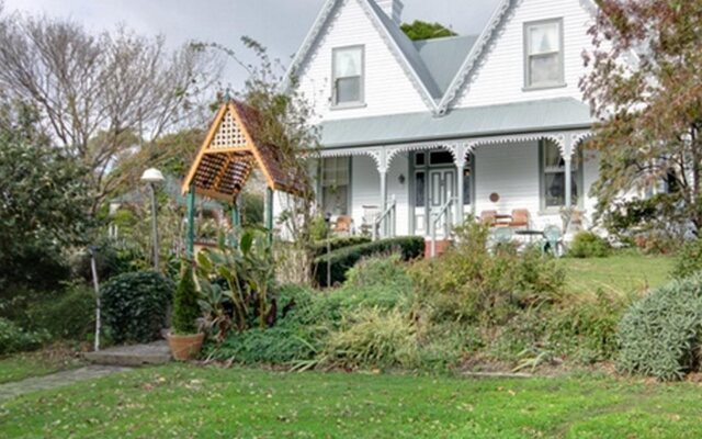 Westella Colonial B&B