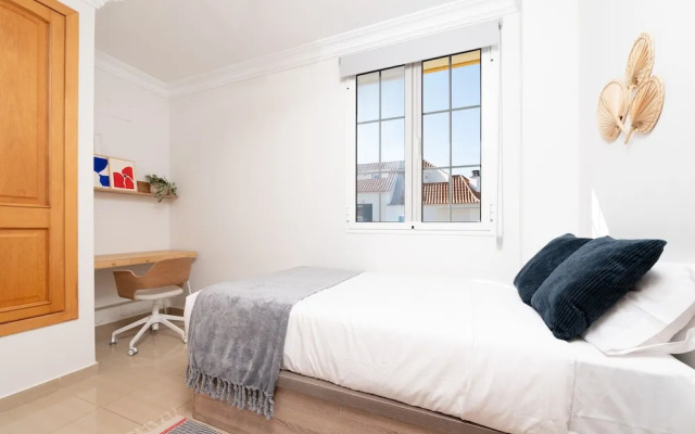 Anik Apartment-