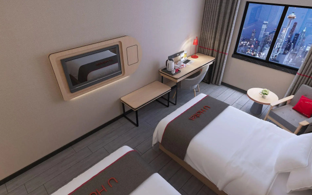 Lushang Spring Lake Resort