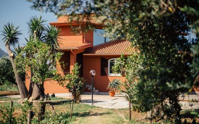 Отель Pagghiara B&B Италия, Чинизи - отзывы, цены и фото номеров - забронировать отель Pagghiara B&B онлайн вид на фасад