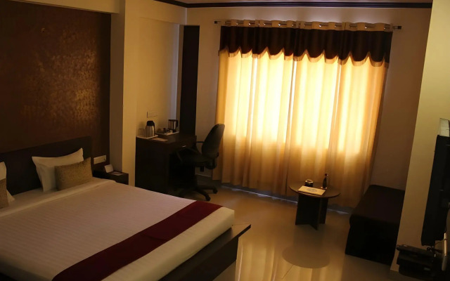 Hotel Savi Regency