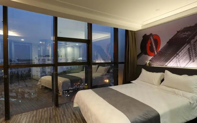 Fresh House Hotel