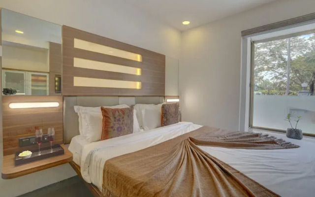Alaya Stays Adarsh Villa | Elegant 3 BHK Villa With Pvt Pool & Balcony