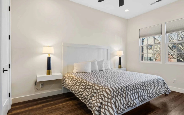 The Hudson #f2 4 Bedroom Townhouse