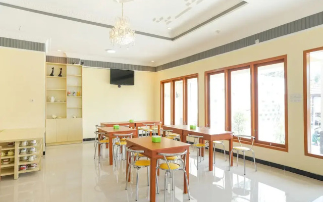 Majapahit Homestay Syariah 1 by Oyo Rooms