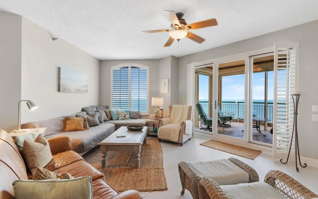 Beach Colony West 12B