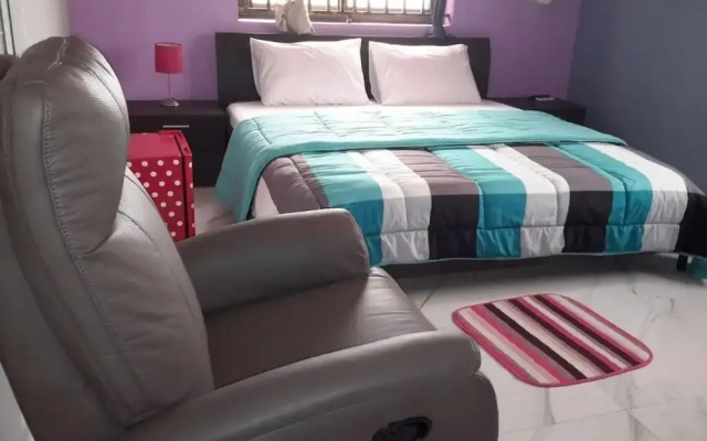 GQ Luxury Hills Hotel- Akropong Akwapim