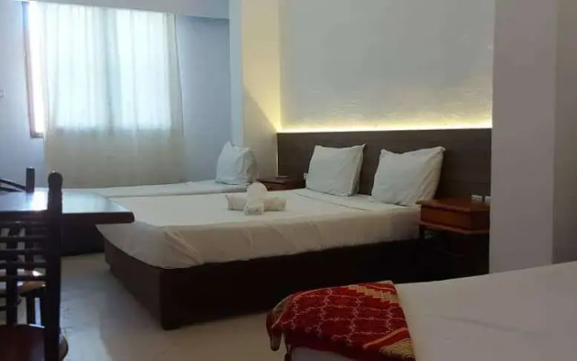 Le Privilege Hotel