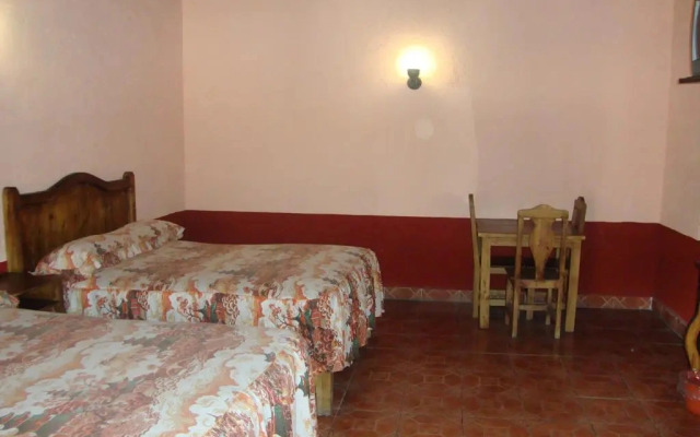 Hotel Virreyes