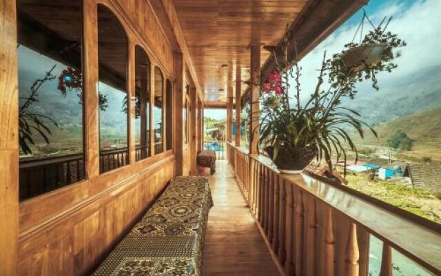 Отель Trek King Kong House Шапа вид на фасад