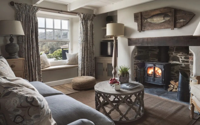 Waterside Holiday Cottages