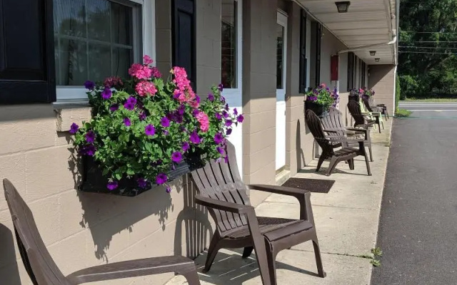 Clarence Inn