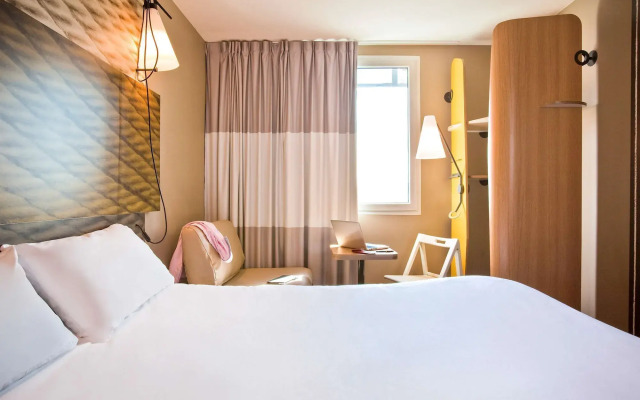 ibis Paris Porte de Clichy Centre