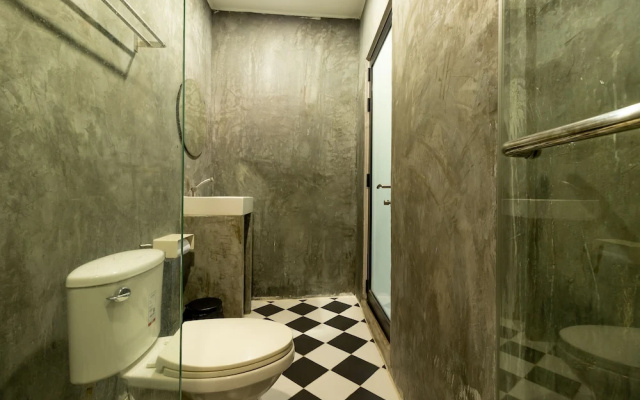 The Secret Service Bed and Breakfast Hotel
