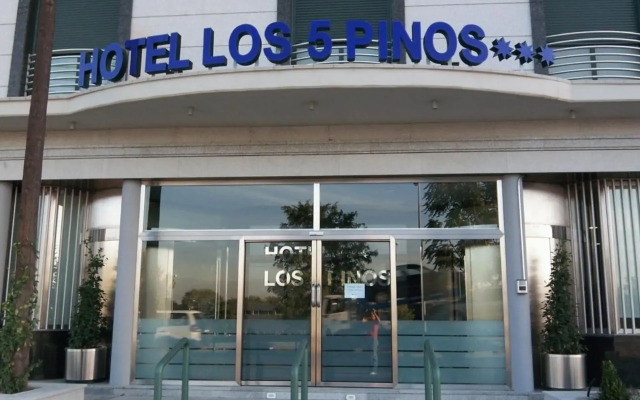 Hotel Los 5 Pinos