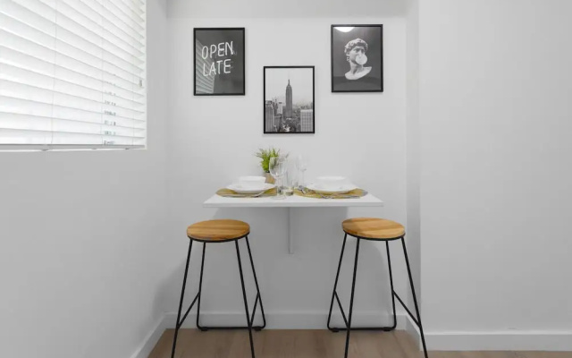 Fantastic Studio 15 min from The Beach