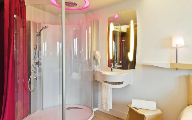 Nomad Hotel Roissy CDG
